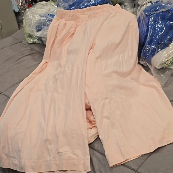 Free People Pink Wide-Leg pants with High Slits - Picture 2 of 3